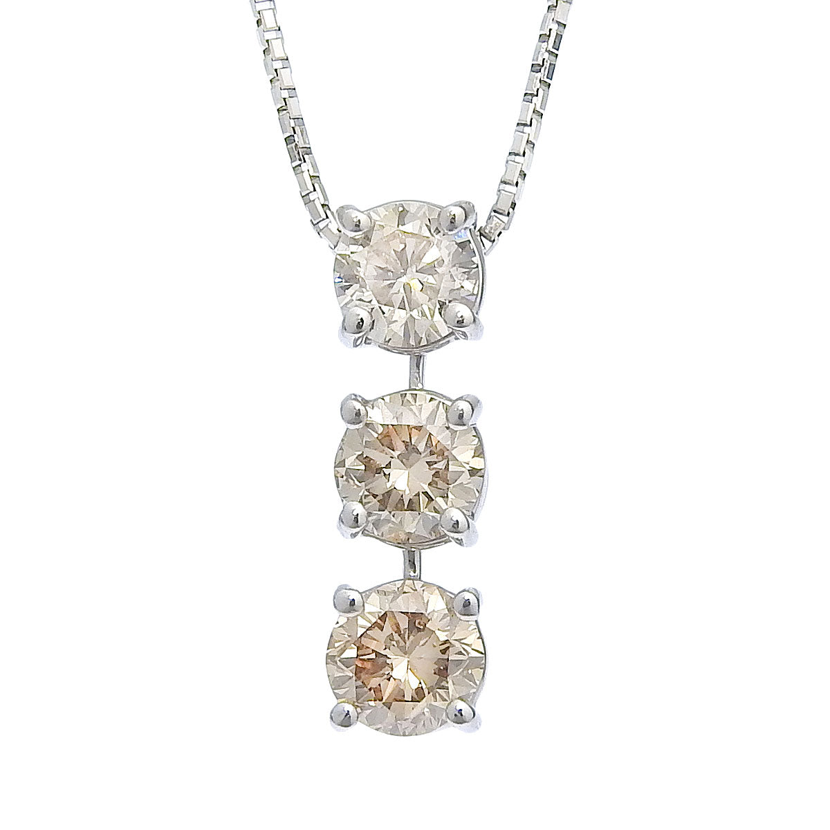 Three-diamond necklace, D0.713, 0.814, 1.005 carats, Pt850 platinum, Pt900 platinum, 3PD