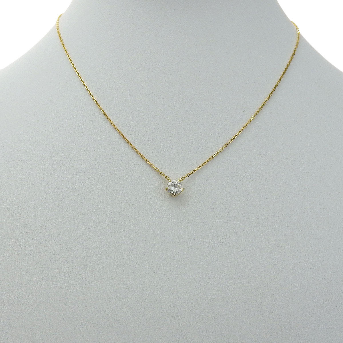 Diamond Necklace, 0.61 carats, K18 Yellow Gold, 1-prong setting, single stone.