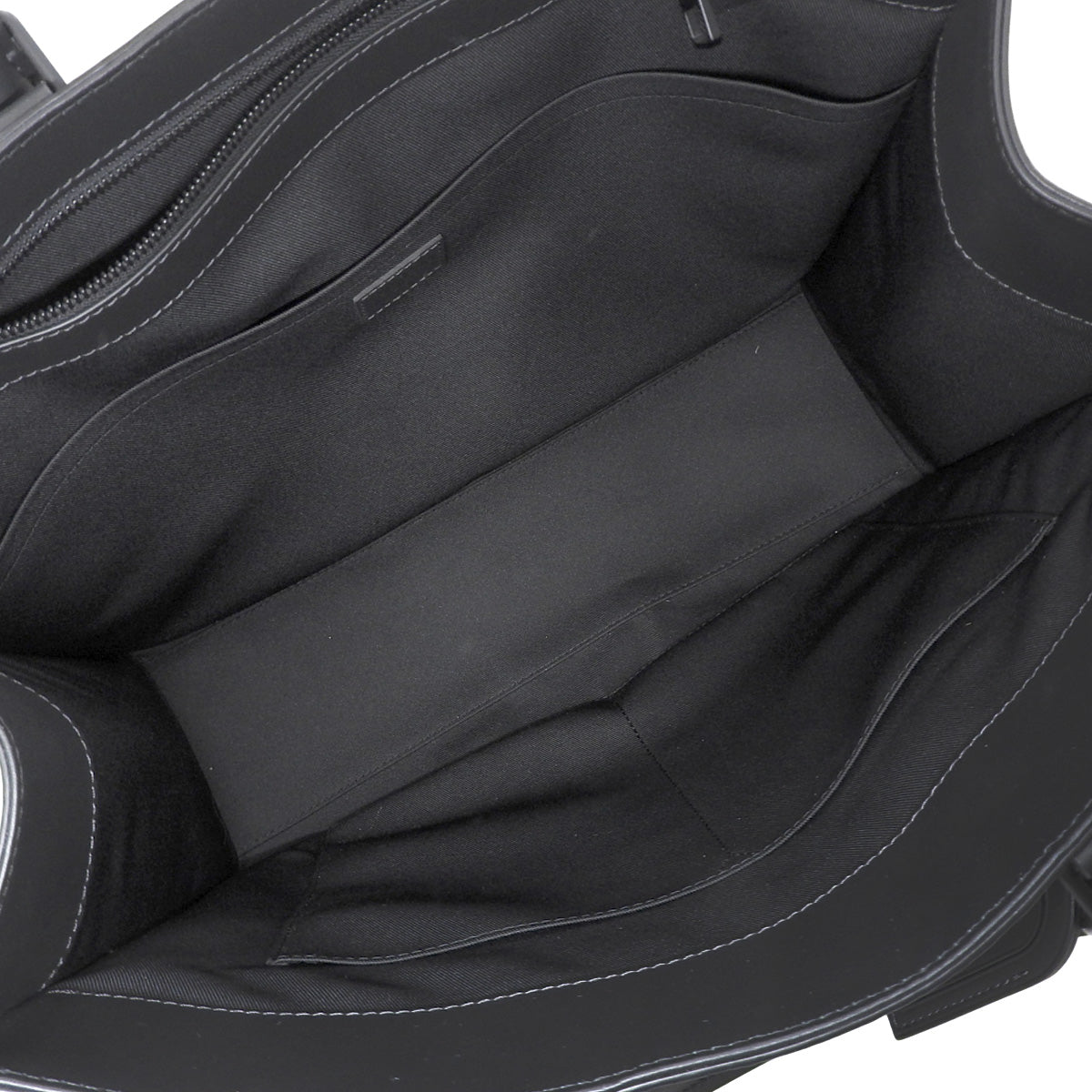 Monogram Taurillon Sac Plat 24H 黑色 M24786