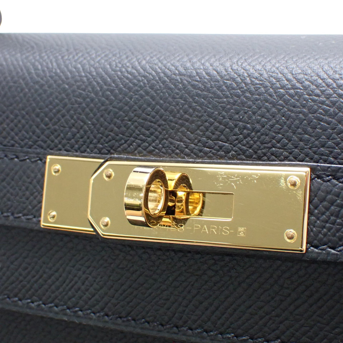 Kelly 28 (Exterior Stitched) Epsom Leather, Black, Gold Hardware, Y Stamp