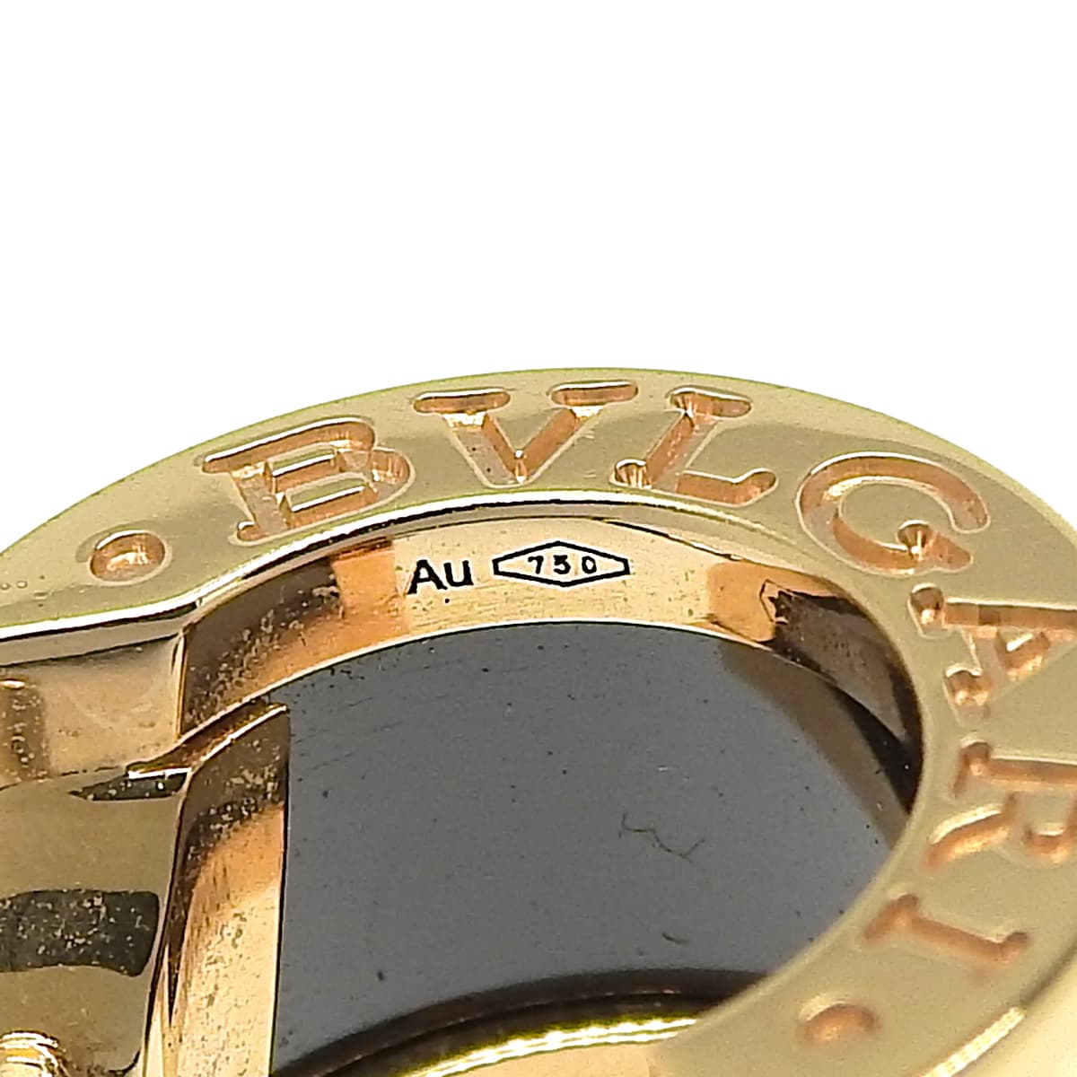 B.zero1 玫瑰金、K18PG 和陶瓷耳环 (CE)