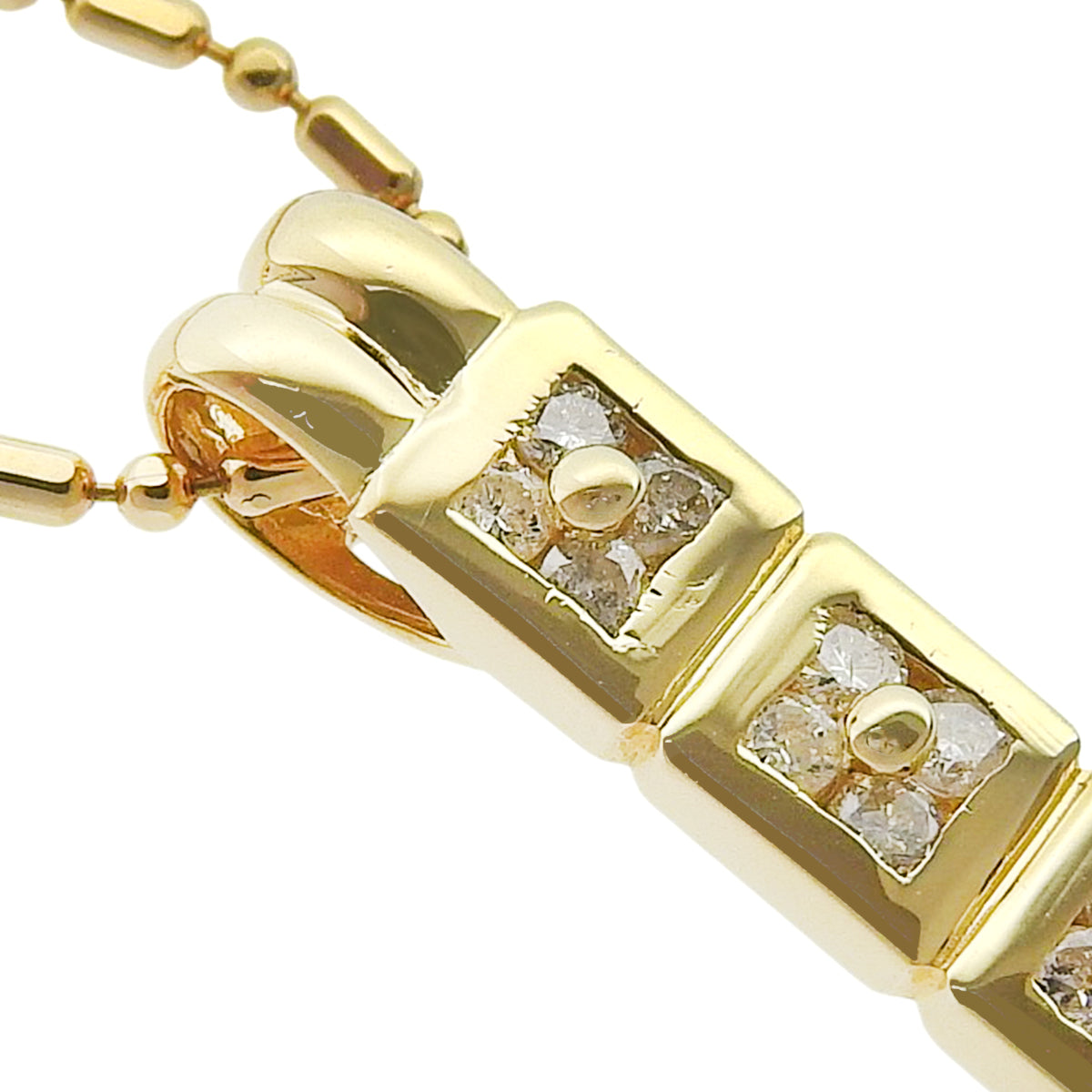 Diamond square necklace in 18K yellow gold