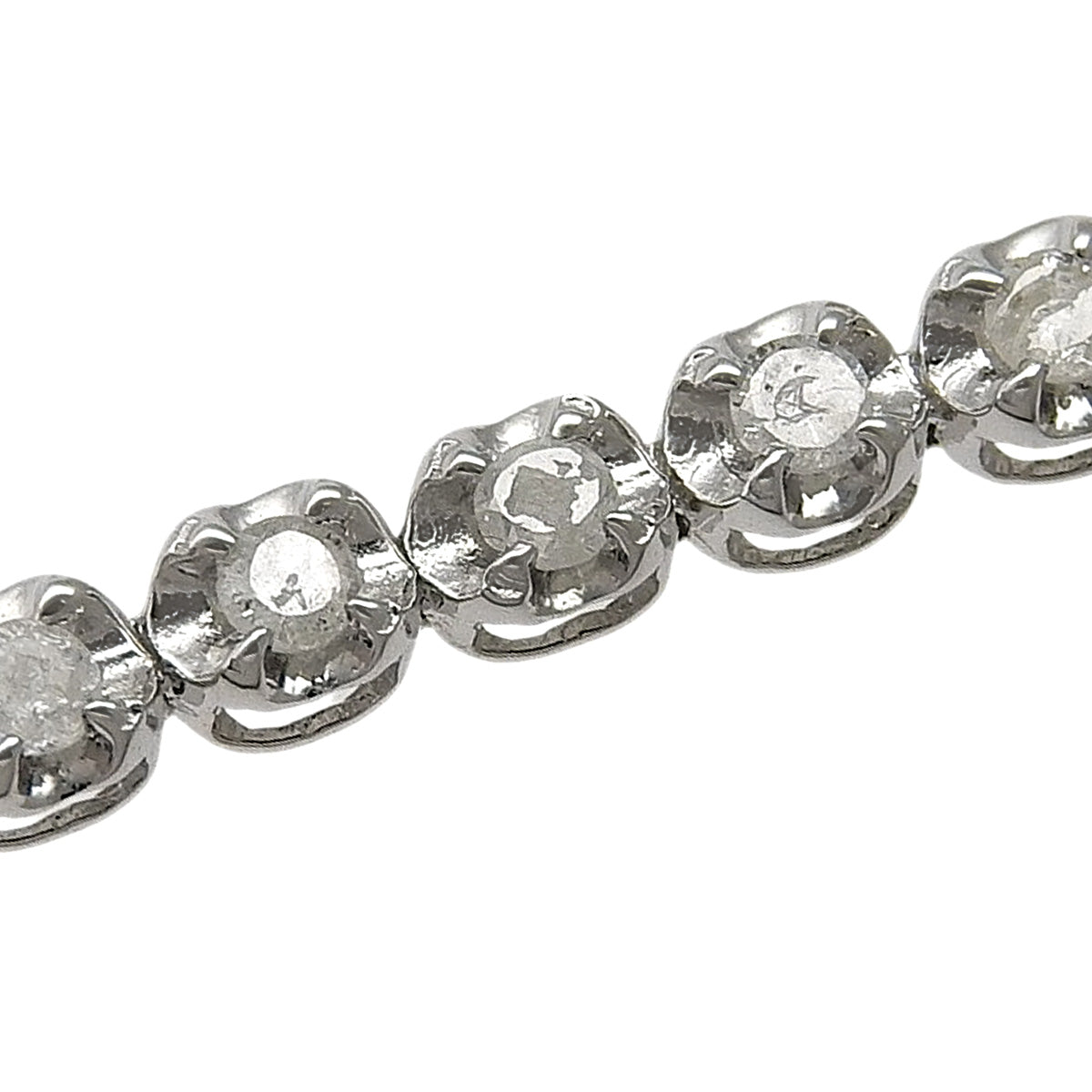 白金(18KWG)钻石网球手链