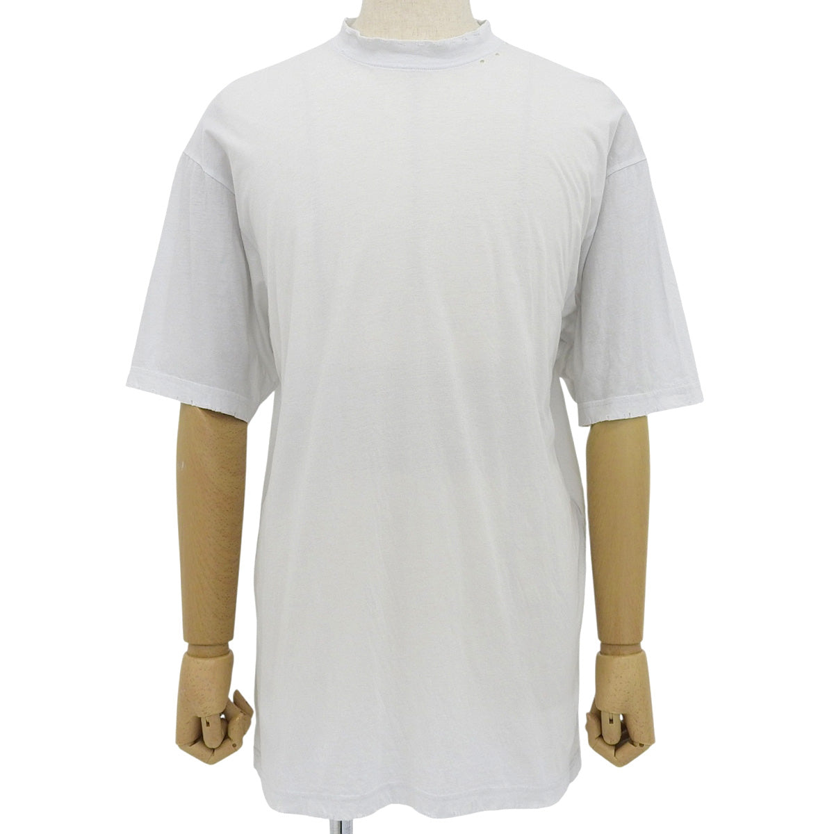 Collar logo T-shirt, 2022, XXS, short sleeve, distressed finish.