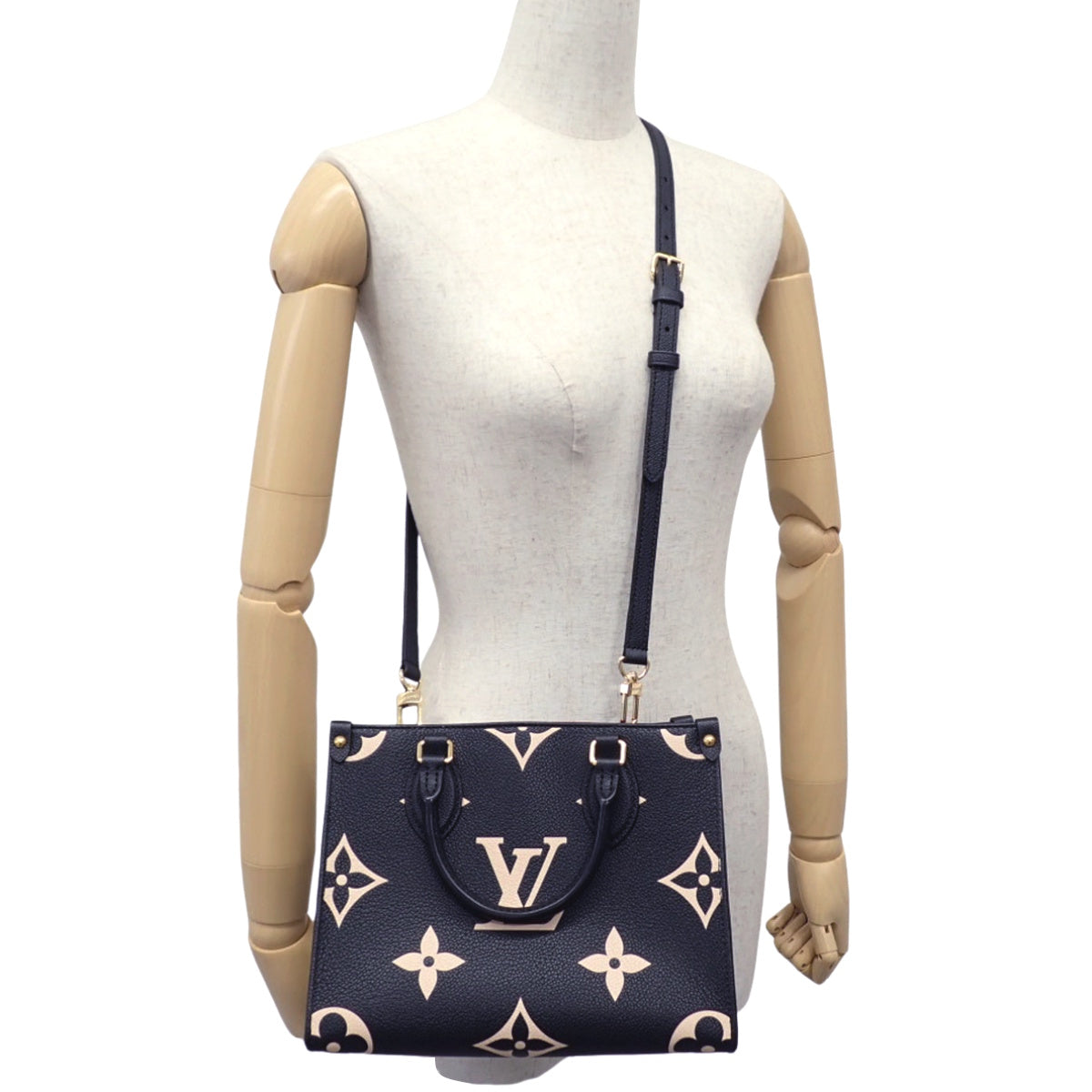 Monogram Empreinte On The Go PM, Black, Beige, M45659