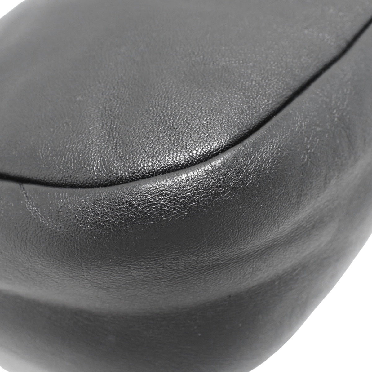 2005 复刻版皮革包,黑色,1BH204,2DYI F0002,肩带,三角形标志牌,复刻版