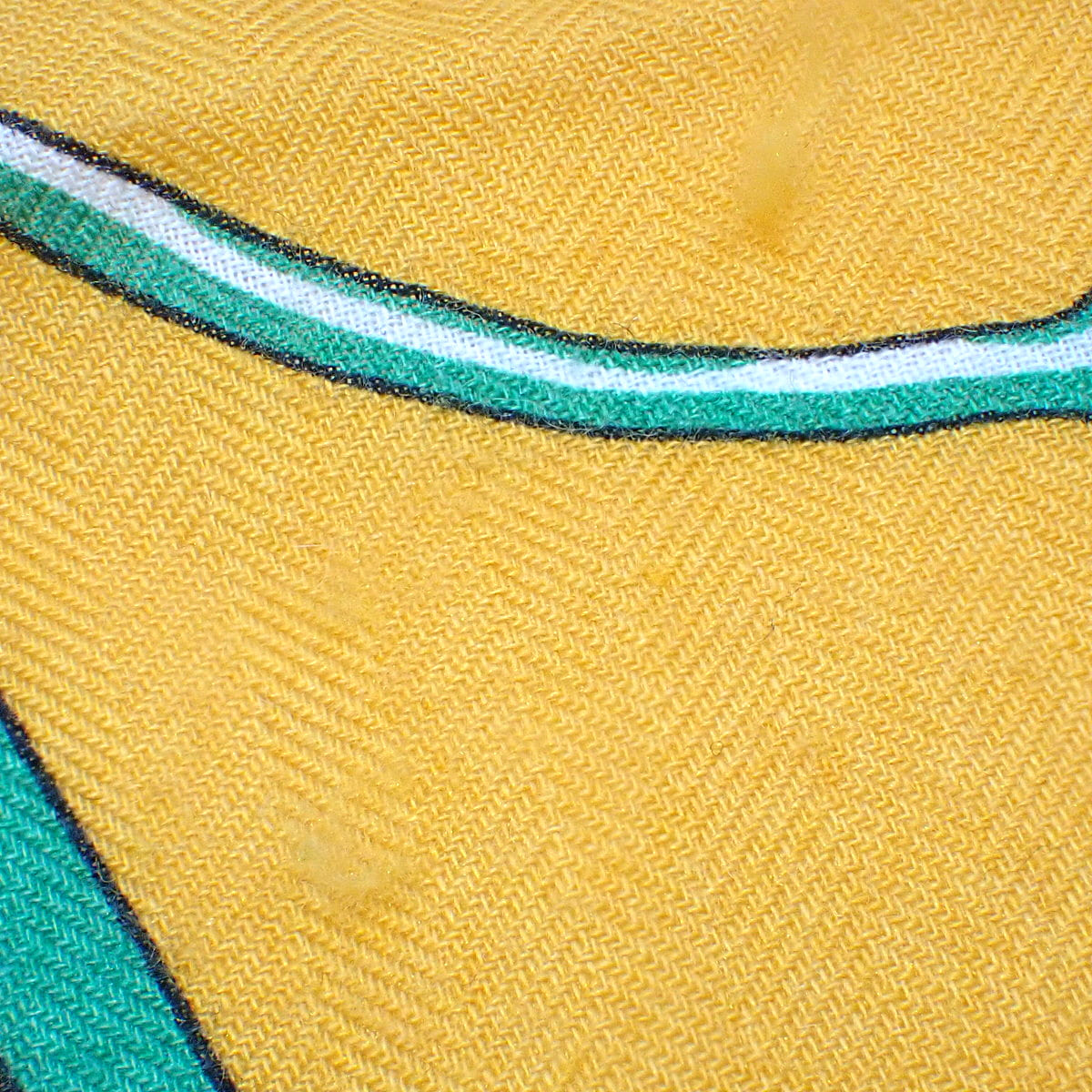 Coupe de Gala クーペドゥガラ カレジェアン カレ140 カシミヤ シルク