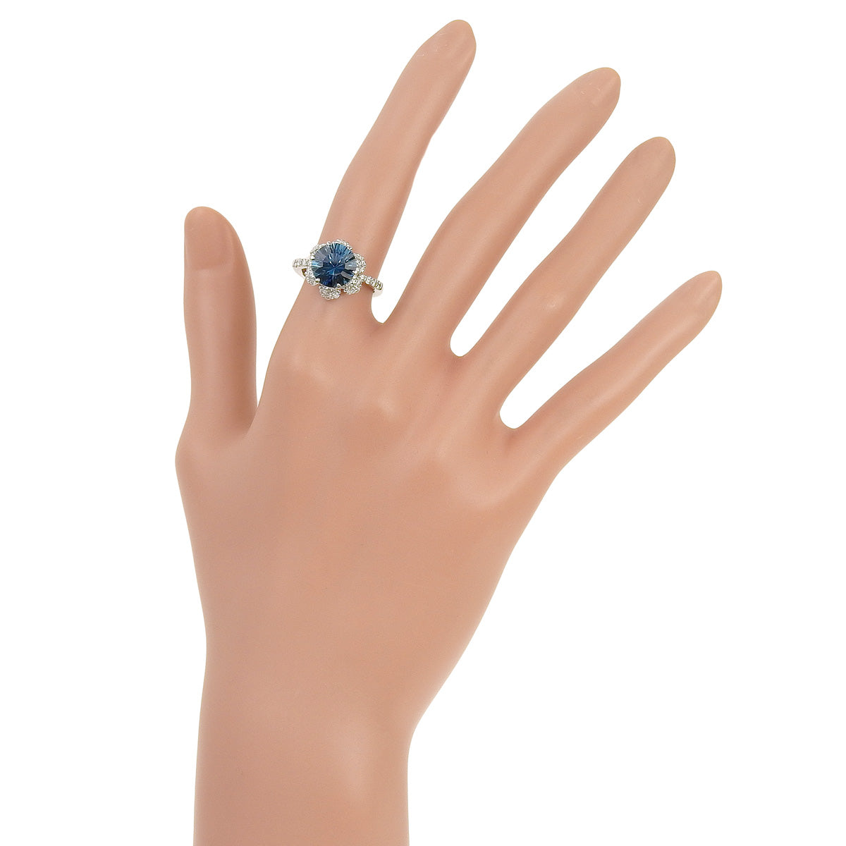 Blue Topaz and Diamond Ring, White Gold (18K WG)