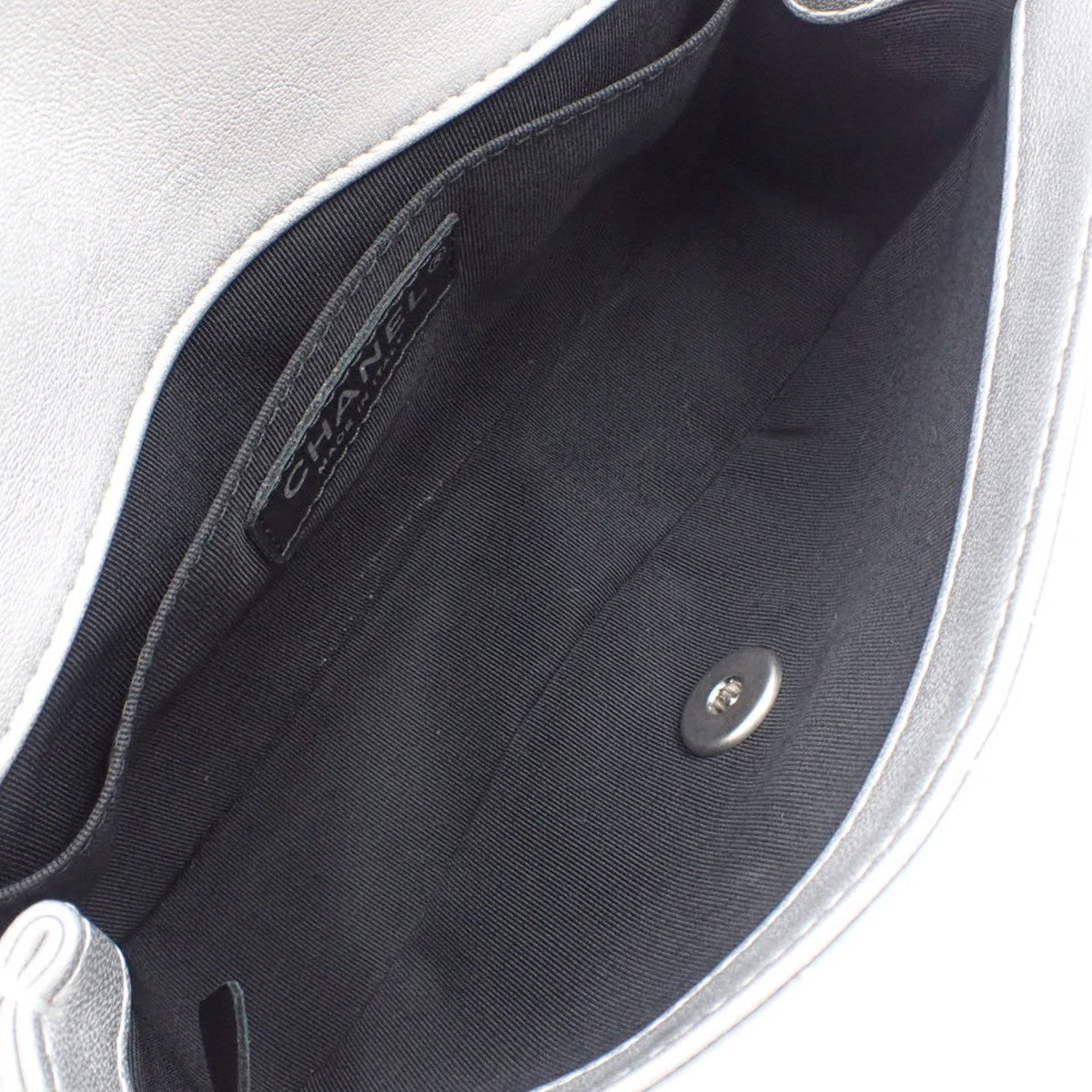 シェブロン ココマーク チェーンショルダーバッグ レザー シルバー