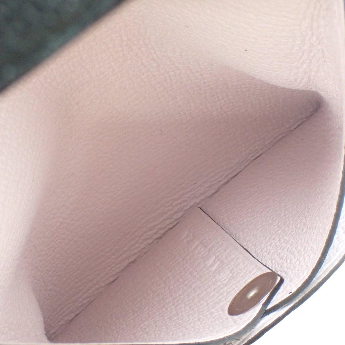 Bastille Verso, Palladium hardware, Chevre Mizor leather, Black/Mauve Pale, Silver hardware, W stamp.