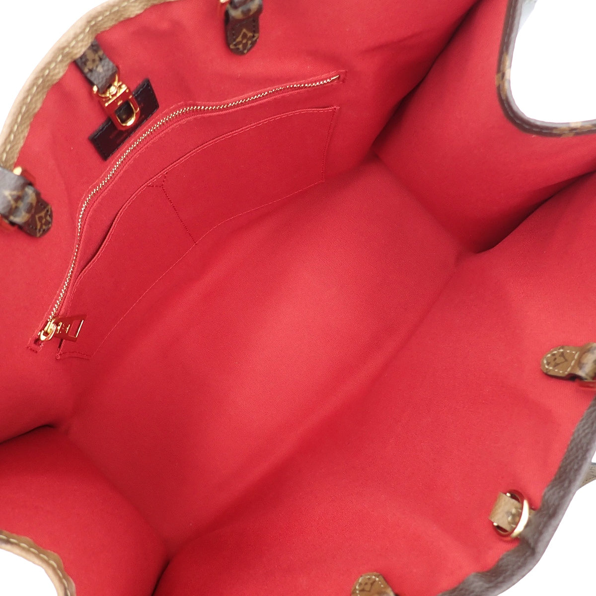 Monogram Giant Reverse On The Go GM M44576