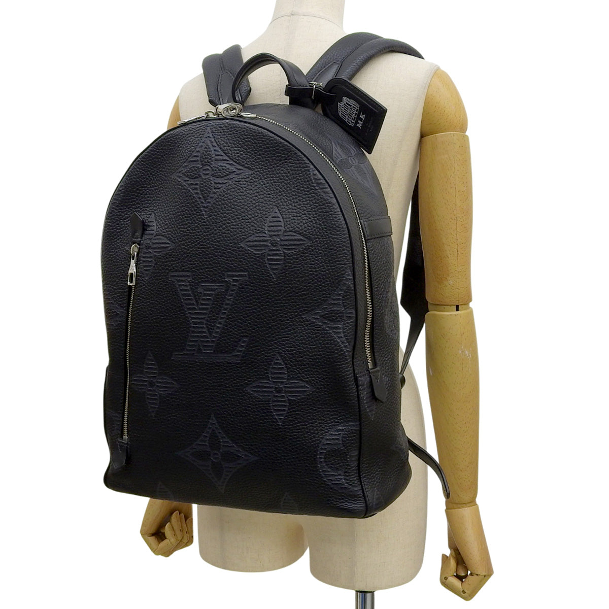 Monogram Taurillon Shadow Armand 双肩包 黑色 M57288