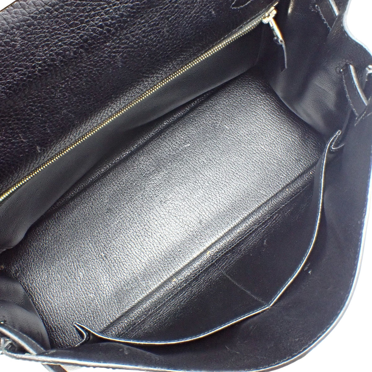Kelly 32 (inner-stitched) Ardennes, Black, Gold Hardware, □B stamp.