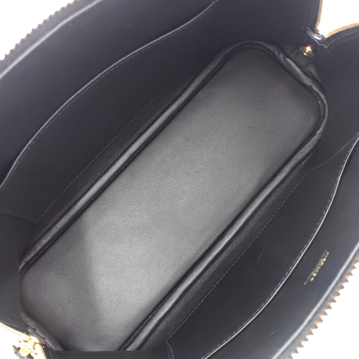 Bolide 1923 25, Voe Epsom leather, black, gold hardware, B stamp.