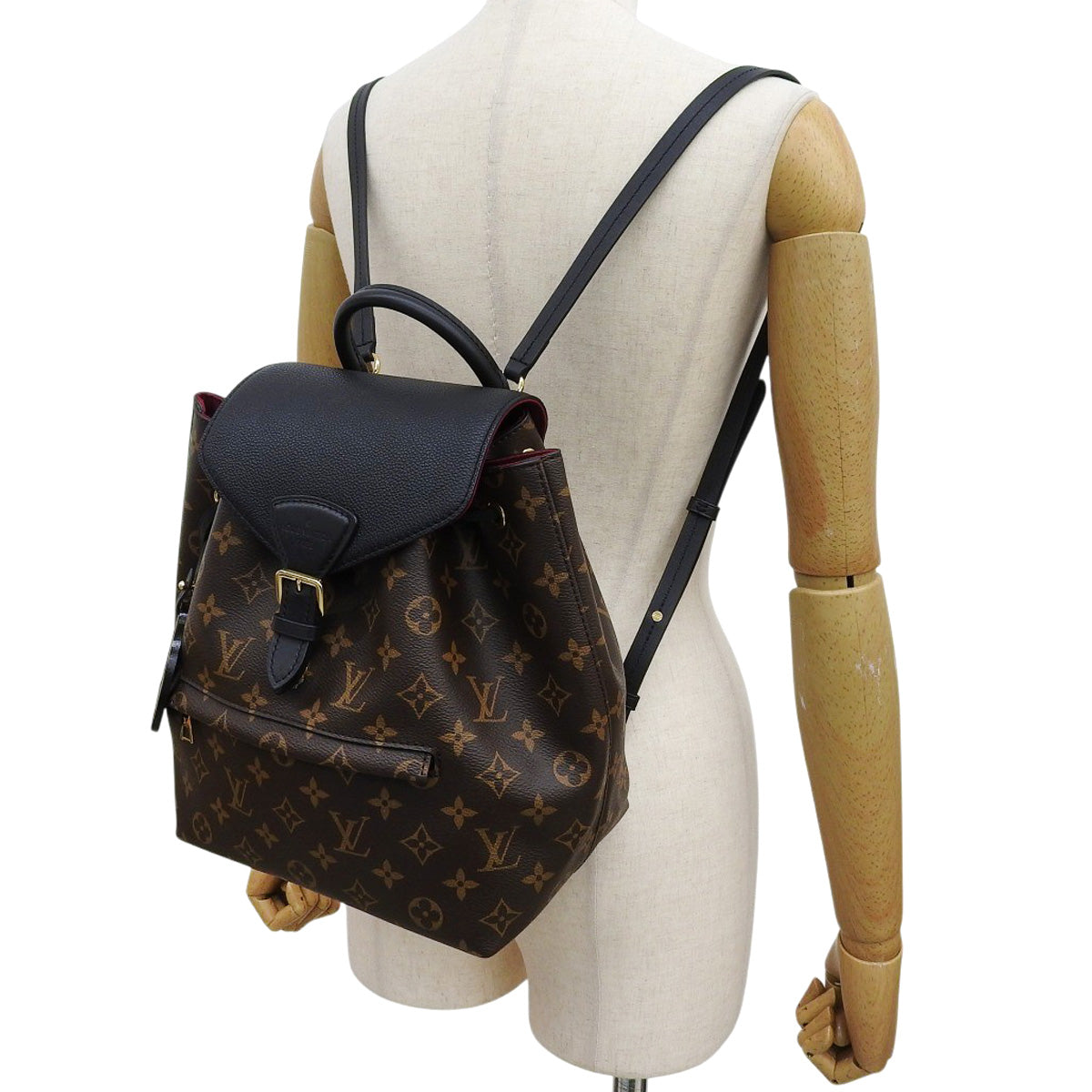 Monogram Montsouris NM PM 皮革黑色 M45515