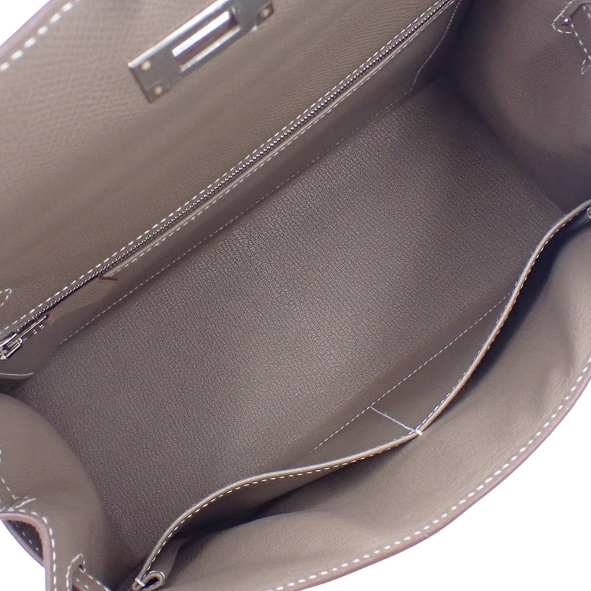 Kelly 28 (exterior stitching), Epsom calfskin, palladium hardware, Etoupe/Etoupe, silver hardware, B stamp.