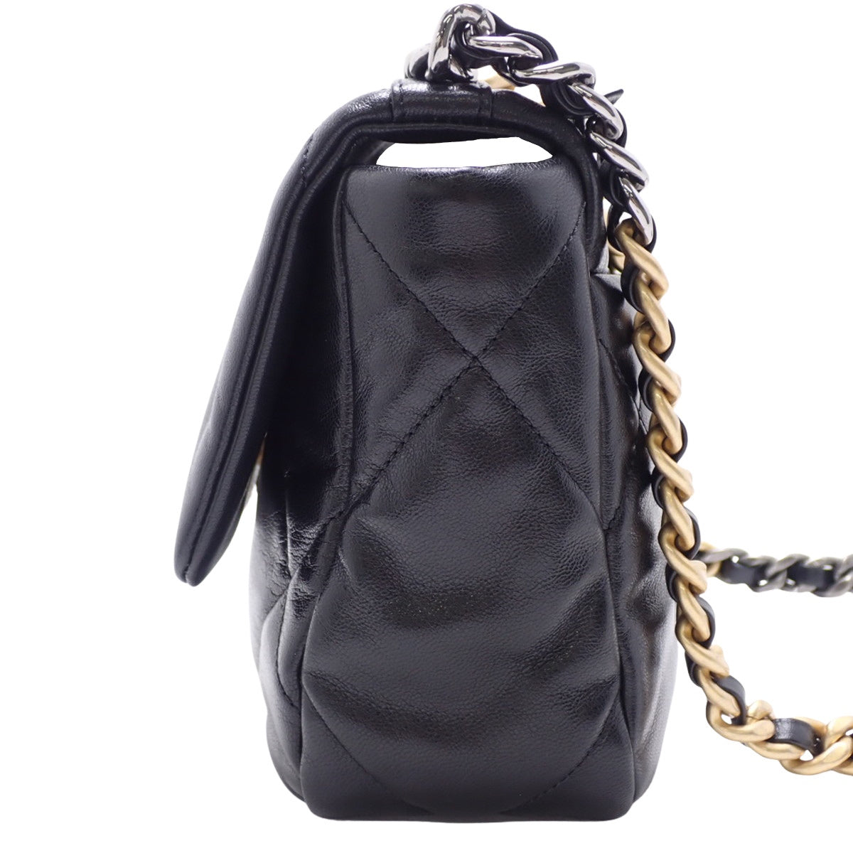 Matelasse Chanel 19 Leather Black Shoulder Bag/Crossbody Bag with Chain Strap
