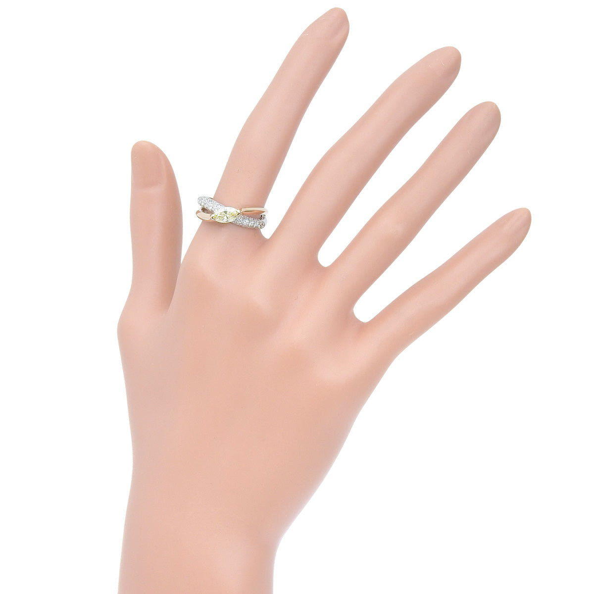 半永恒钻石戒指,直径0.528克拉,0.64克拉,玫瑰金K18PG,铂金Pt900,重6.8克