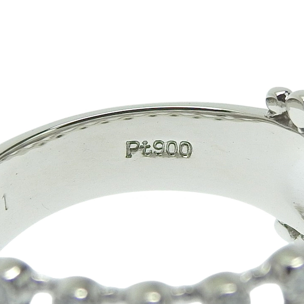 Diamond Ring D1.01 Platinum Pt900