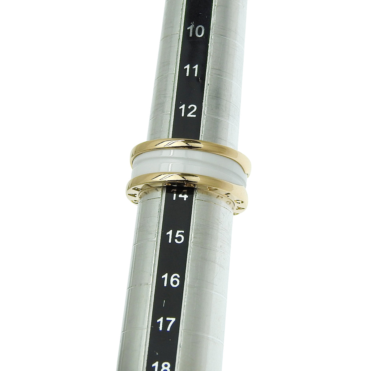 B.zero1戒指,粉红金,18KPG,白色陶瓷。