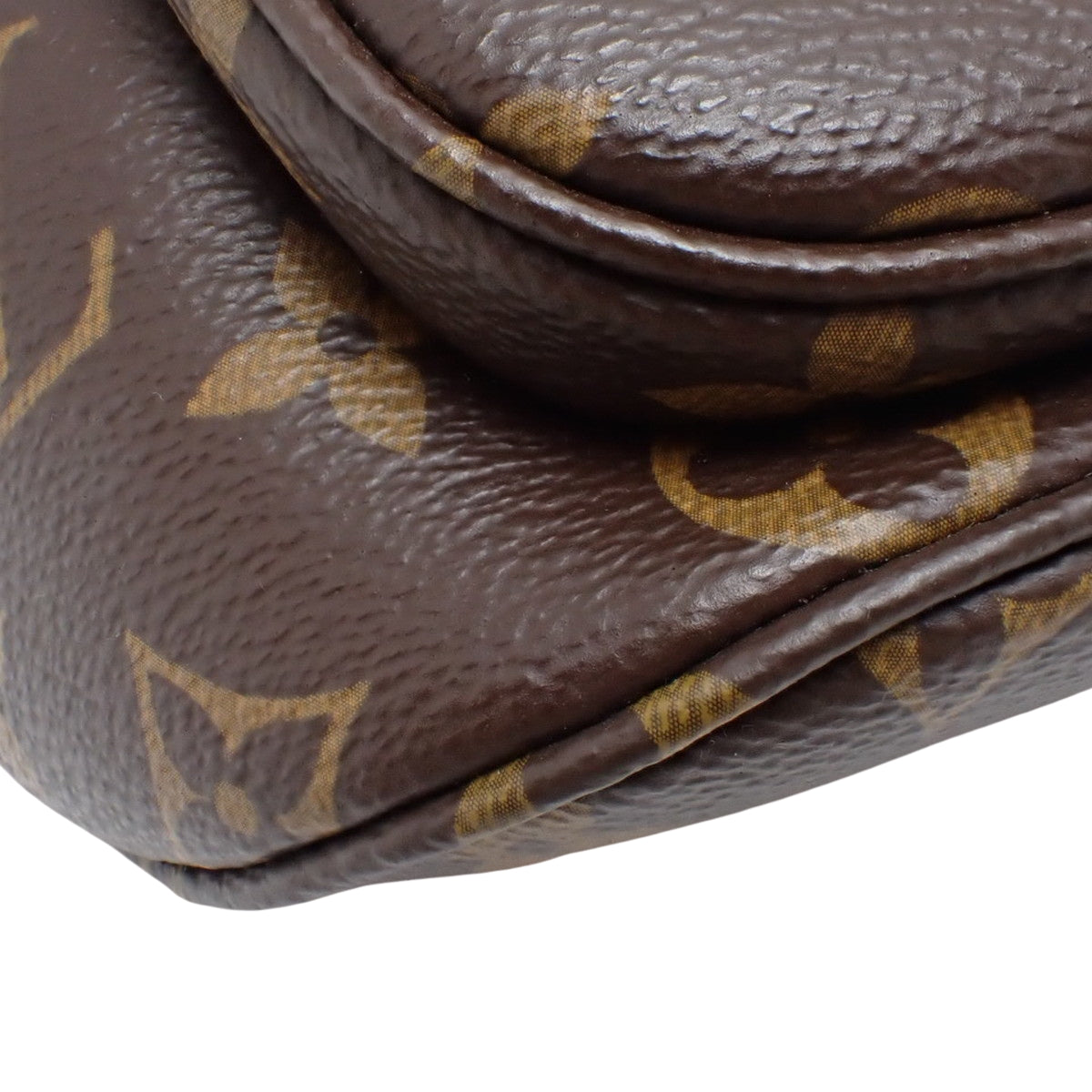 Monogram 迷你腰包 棕色 M82335