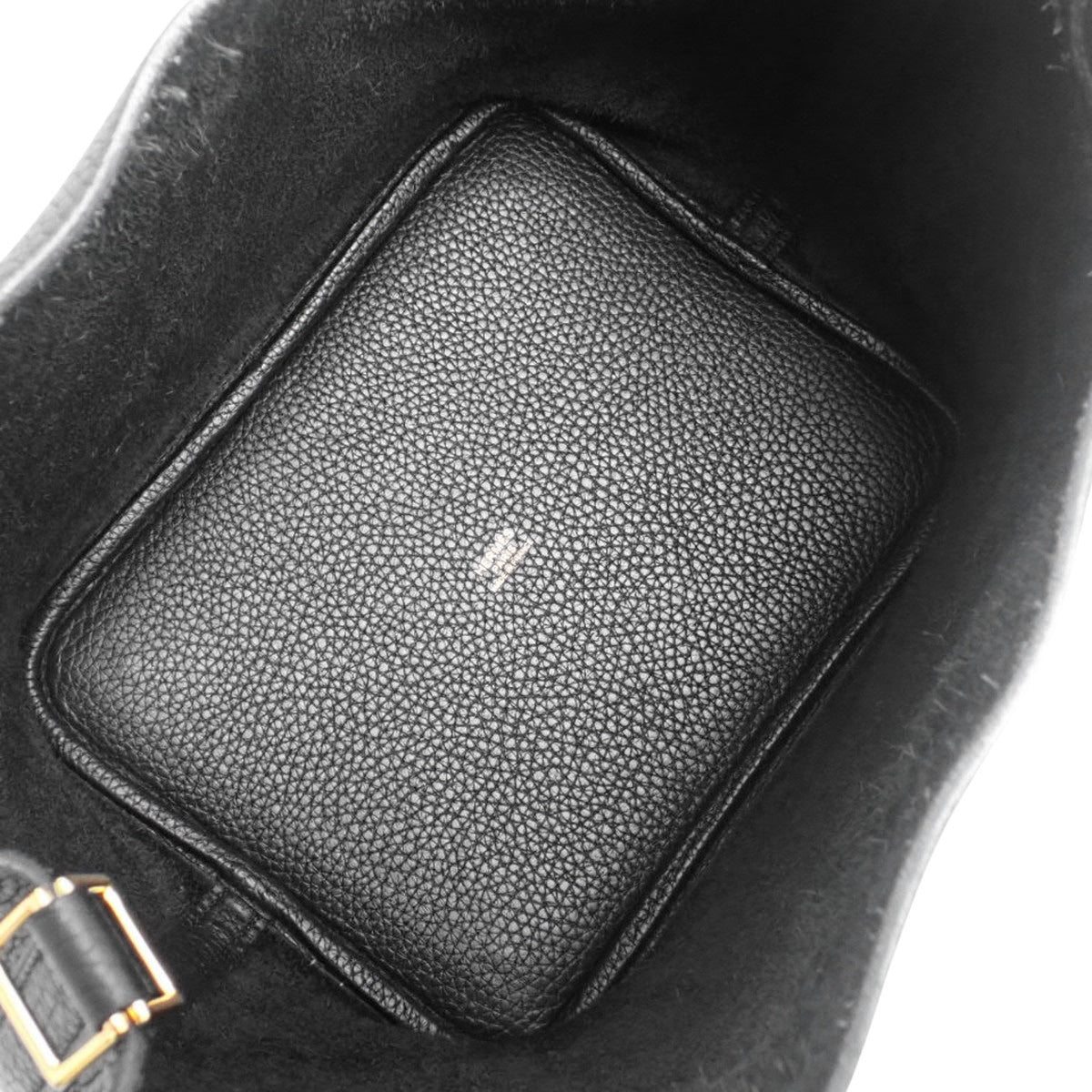 Picotin Lock MM,Taurillon Clemence皮革,黑色,金色五金件,Z刻印。