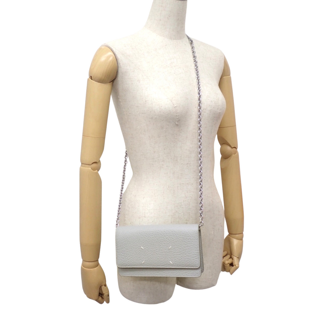 链条钱包,皮革材质,浅蓝色 SA3UI0008