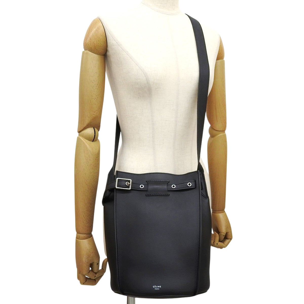 黑色真皮大号水桶包 183343