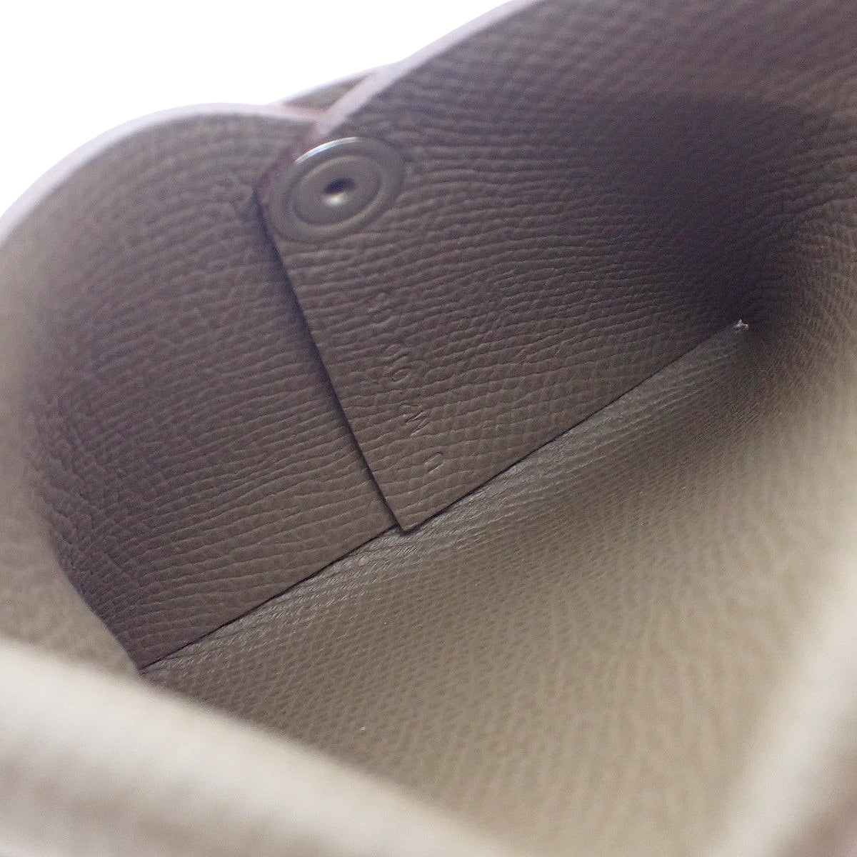 Bastia Epsom Etoupe/Etoupe silver hardware U stamp