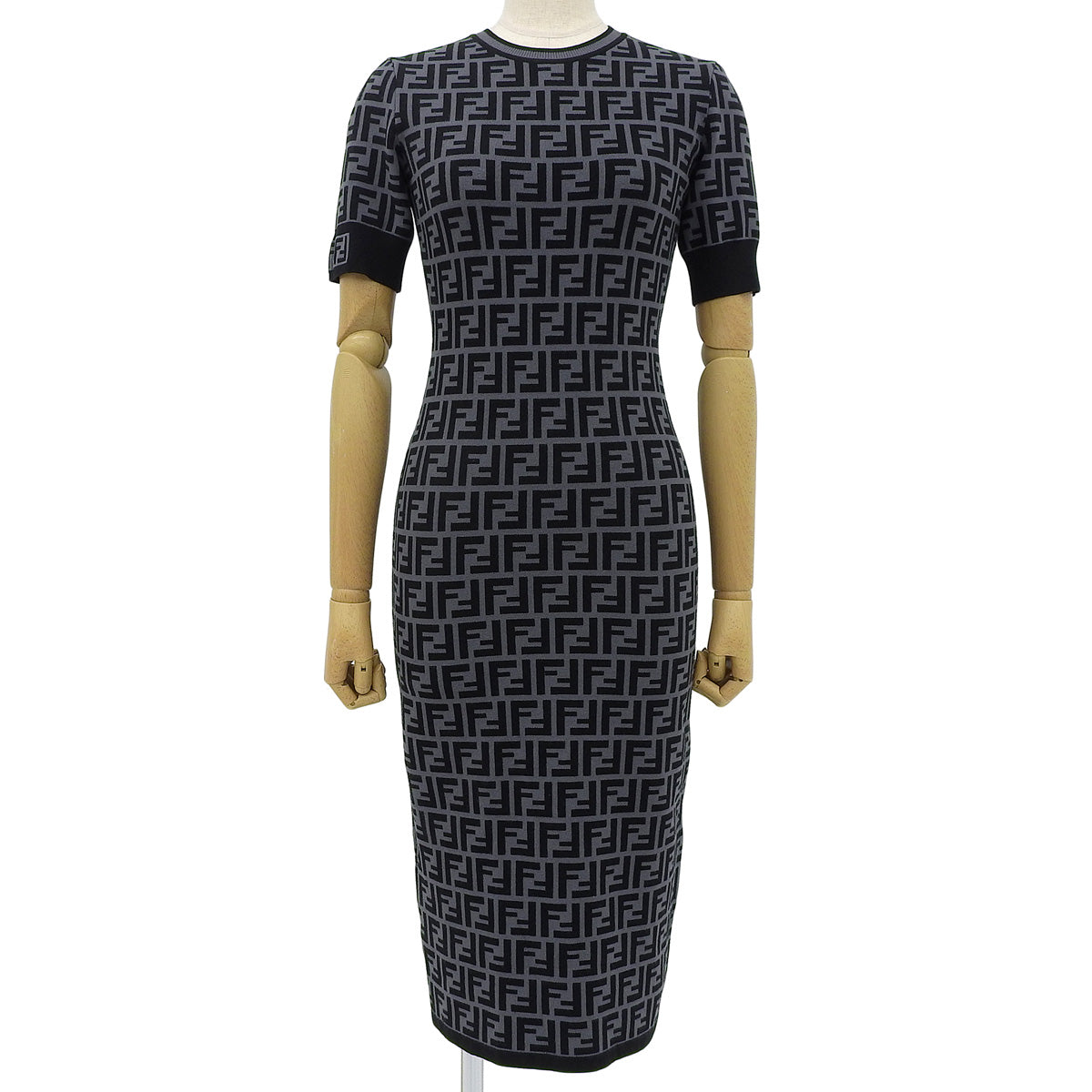 Zucca print short sleeve knit dress 2020 size 38