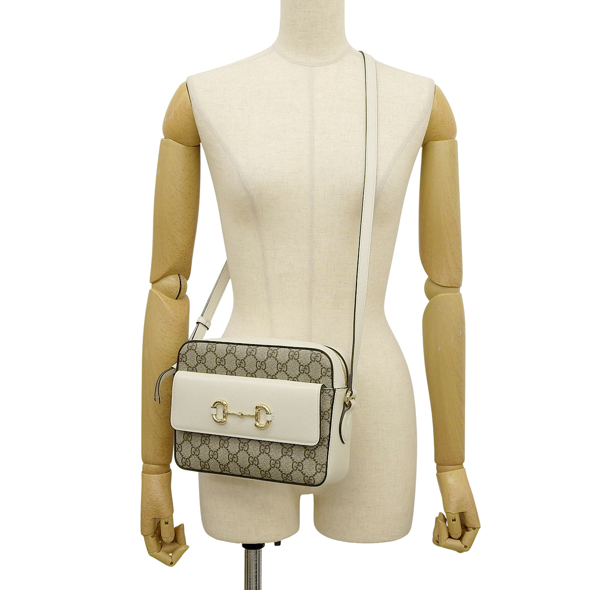 Horsebit 1955 Small Shoulder Bag in GG Supreme Canvas and Leather, White and Beige, 645454