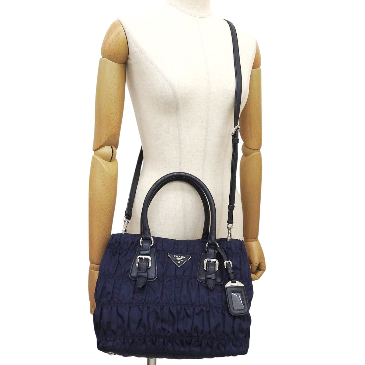 尼龙海军蓝双用手提包 1BA173