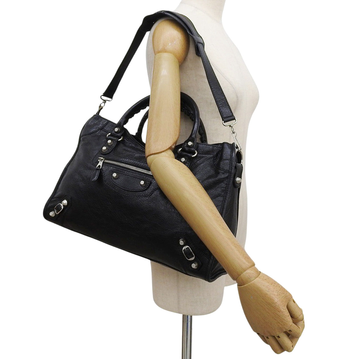 ジャイアントシティ ラムスキン ブラック 281770