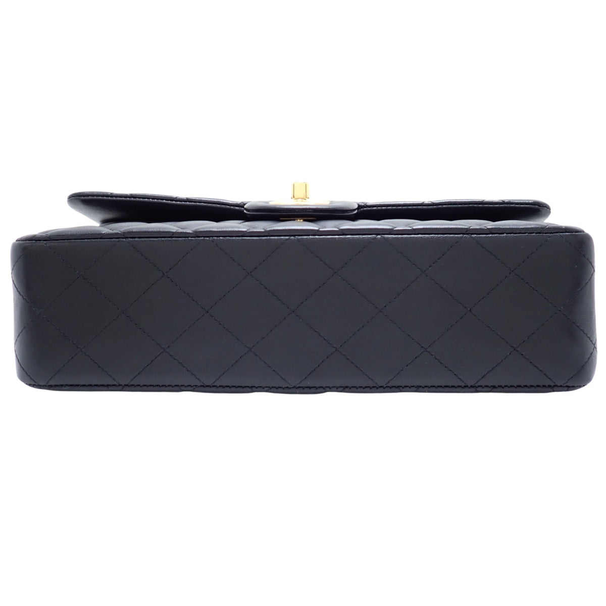 Matelasse 25 Shoulder Bag in Black Lambskin