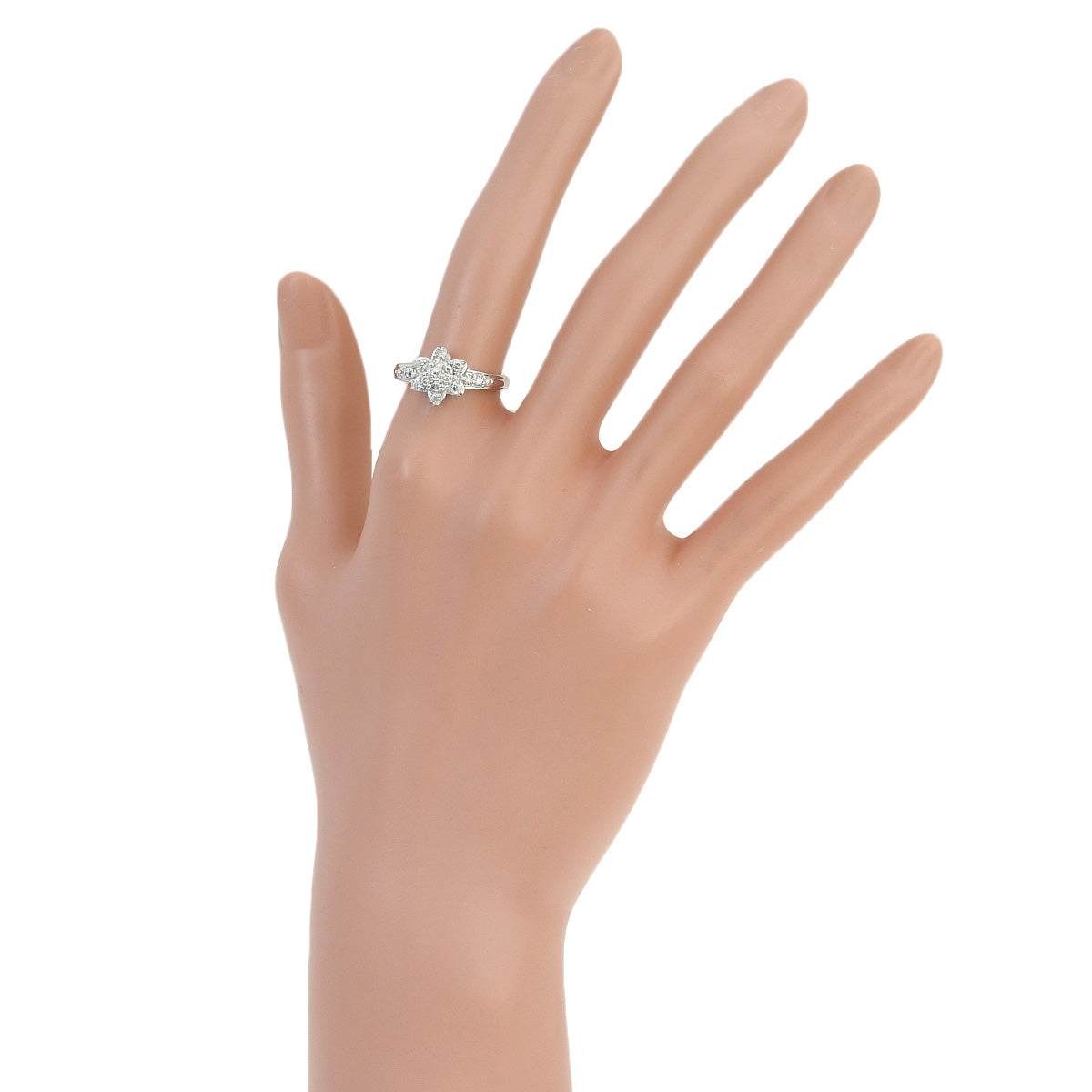 Flower motif diamond ring D0.50 white gold K18WG 4.1g