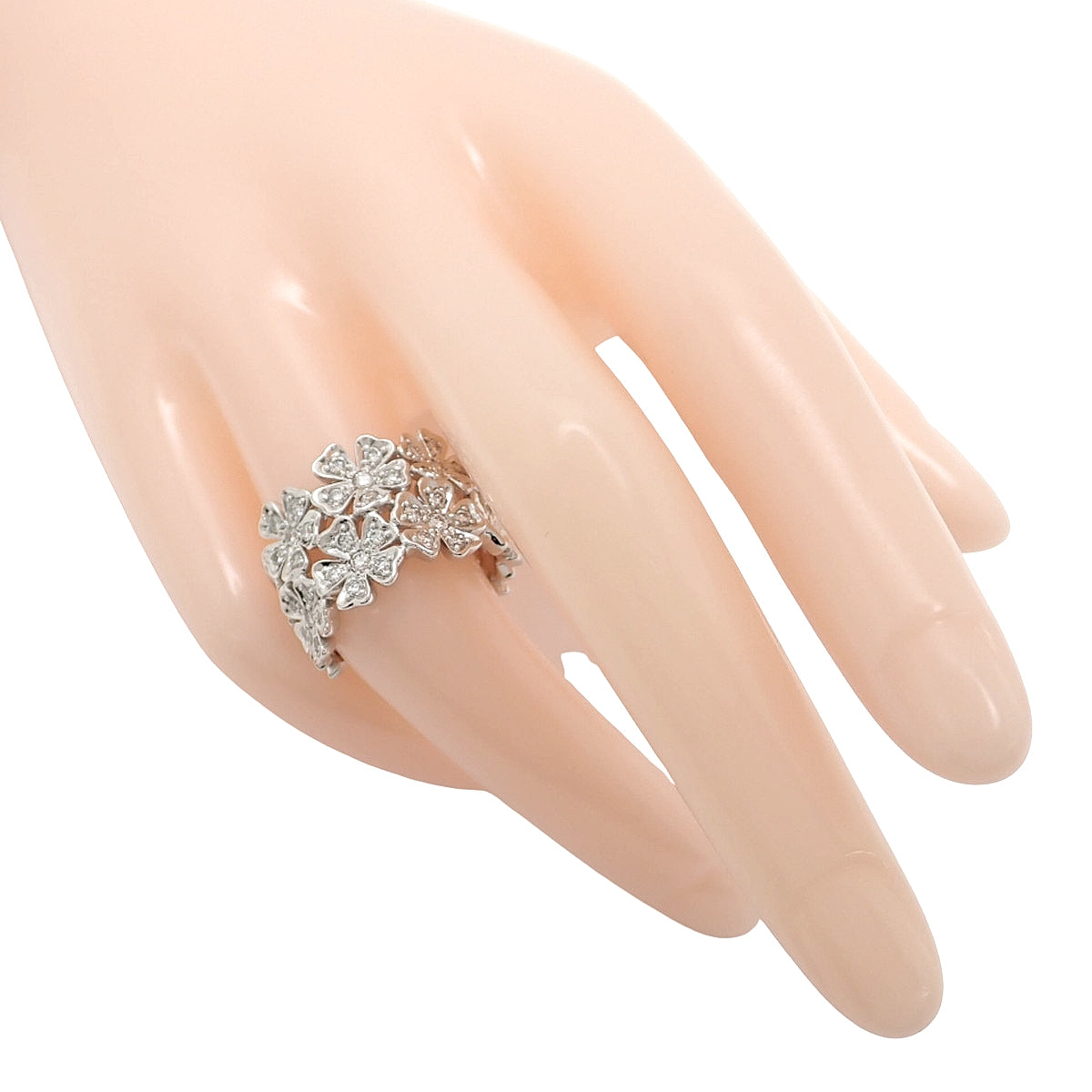 Flower motif diamond ring D0.89 white gold K18WG 8.4g