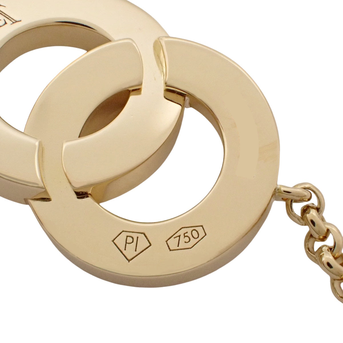 Possession Necklace in 18K Yellow Gold with Diamonds