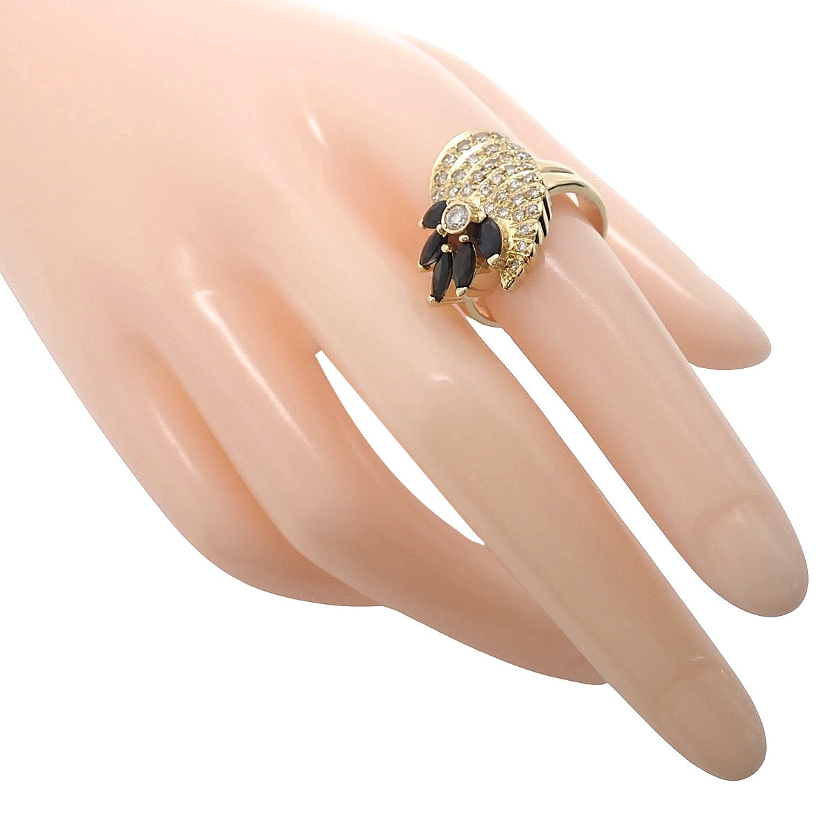 Sapphire and diamond ring, size S1.54/D0.65/0.09, 18K yellow gold, 10.0g