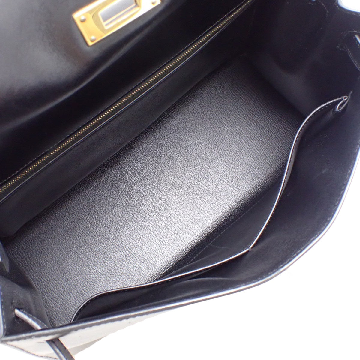 Kelly 32 (Outer Stitch) Box Calf Leather, Black, Gold Hardware, D Stamp