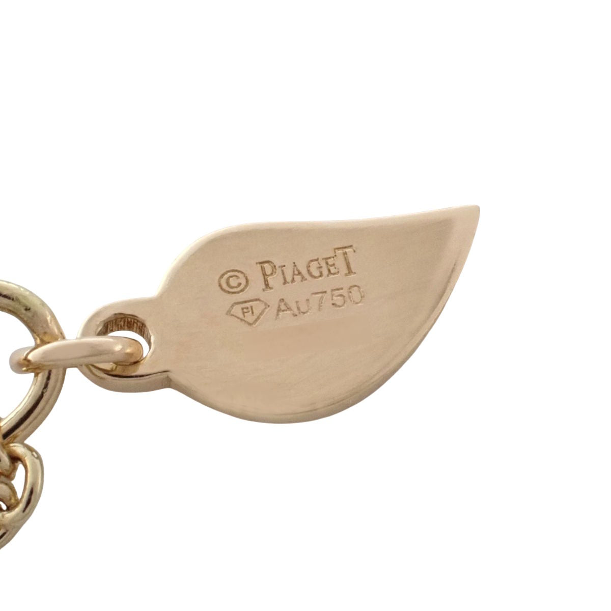 Rose long necklace in 18K yellow gold with diamonds