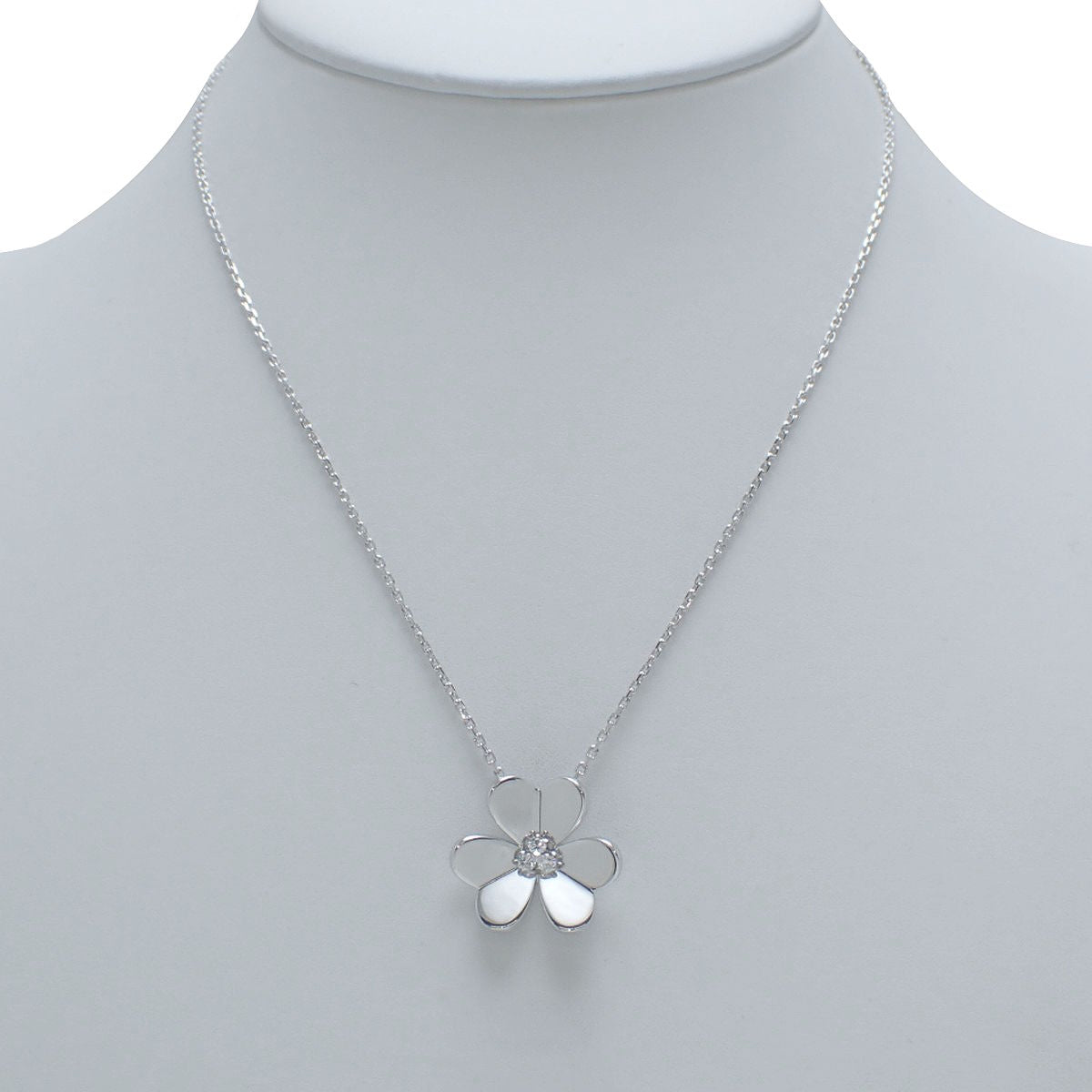 Frivole pendant, large model, diamond, white gold, 18K white gold, 18K white gold