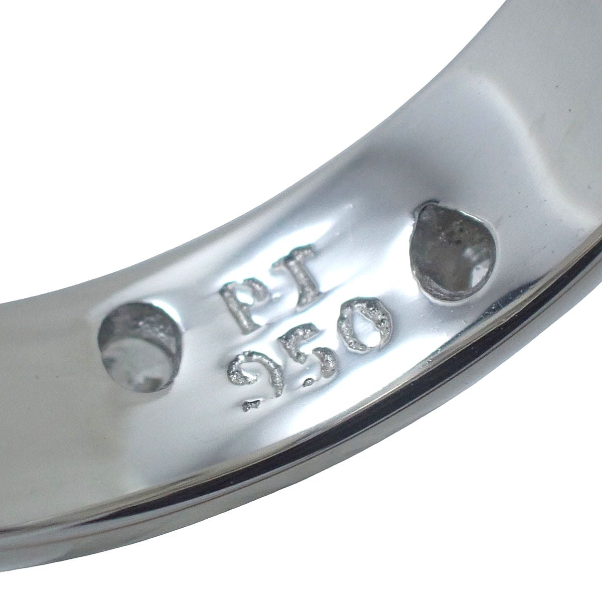 ドッツ リング ダイヤモンド プラチナ Pt950