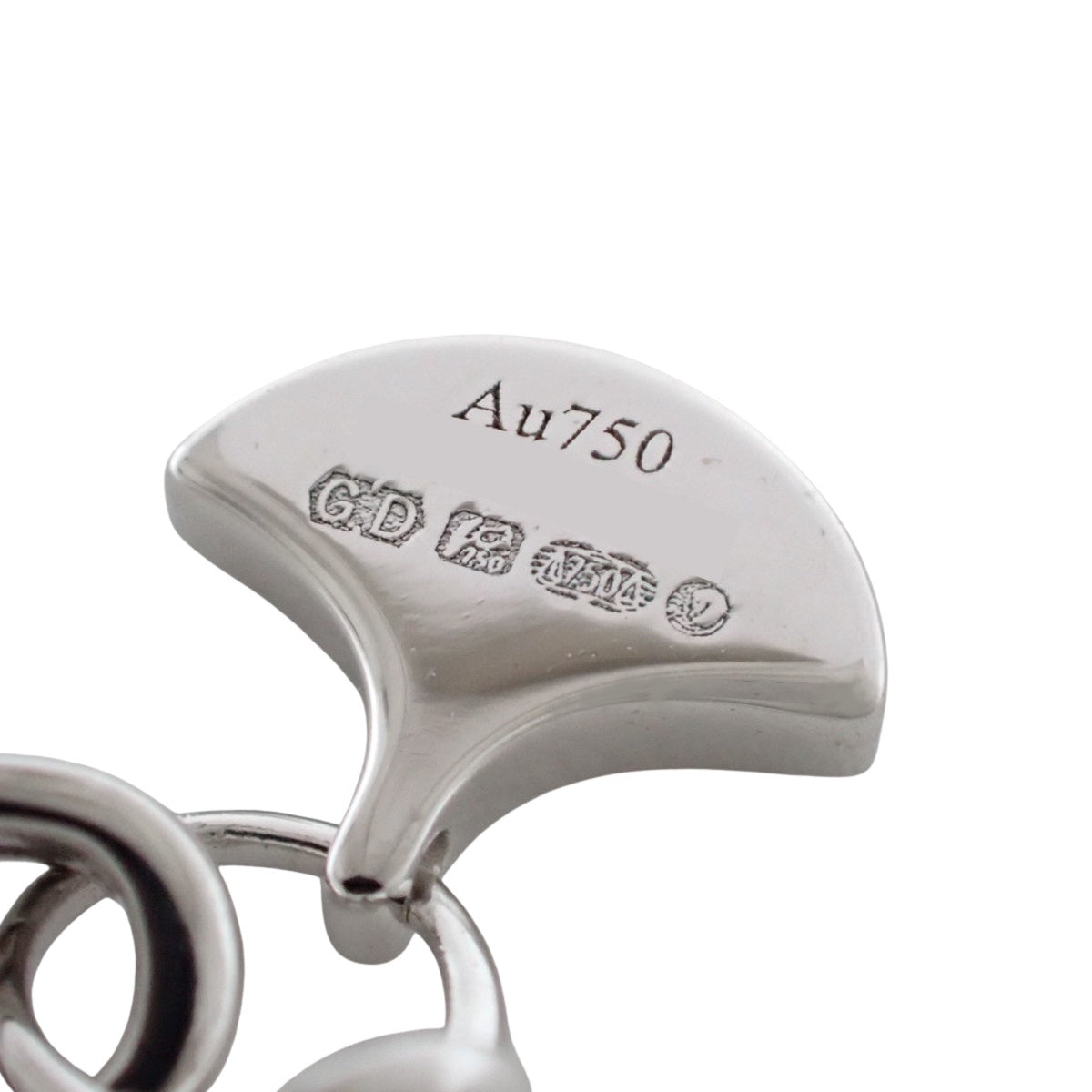 ミニ バタフライ シルエット ダイヤモンド ペンダント ホワイトゴールド K18WG