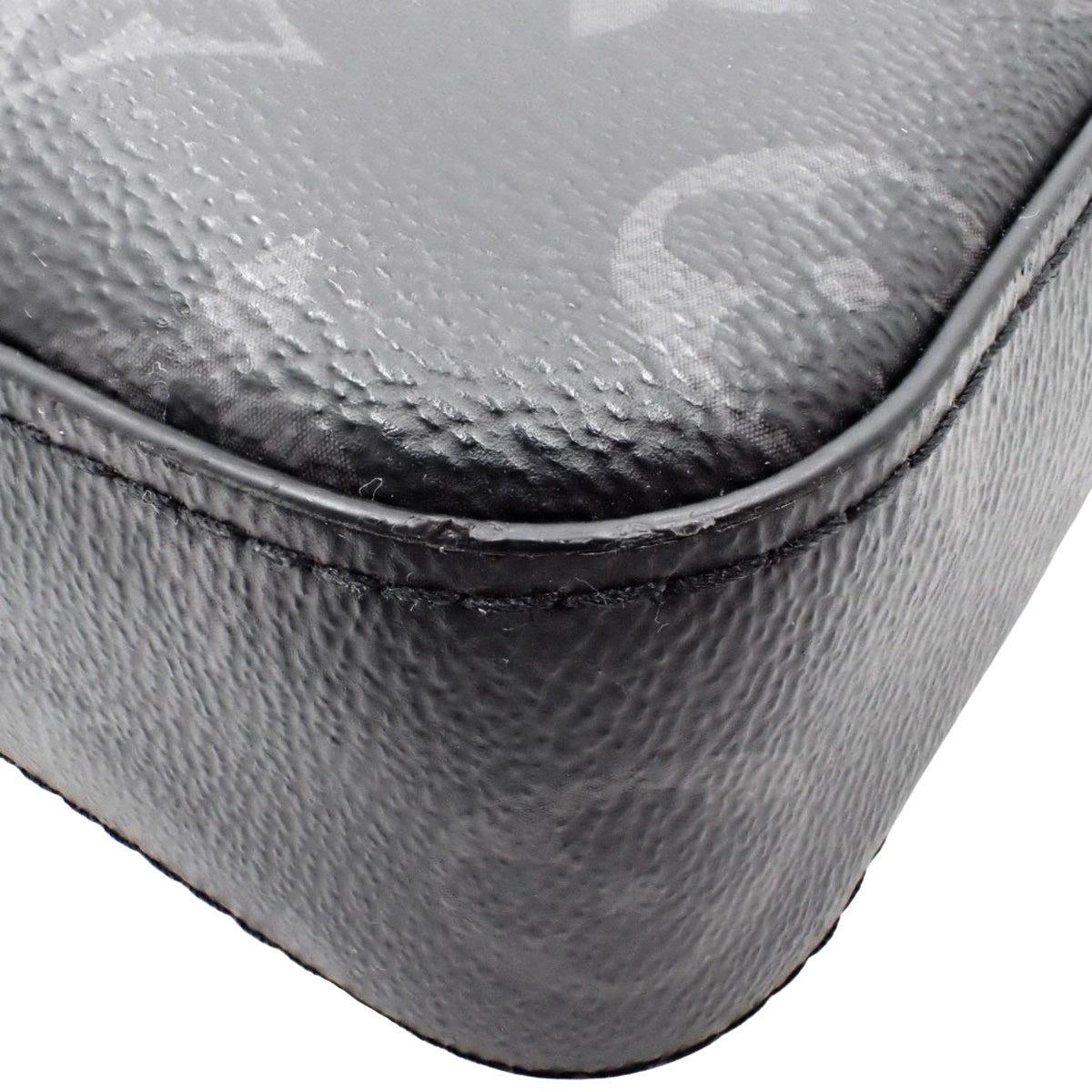 Monogram Eclipse Trio Messenger M69443