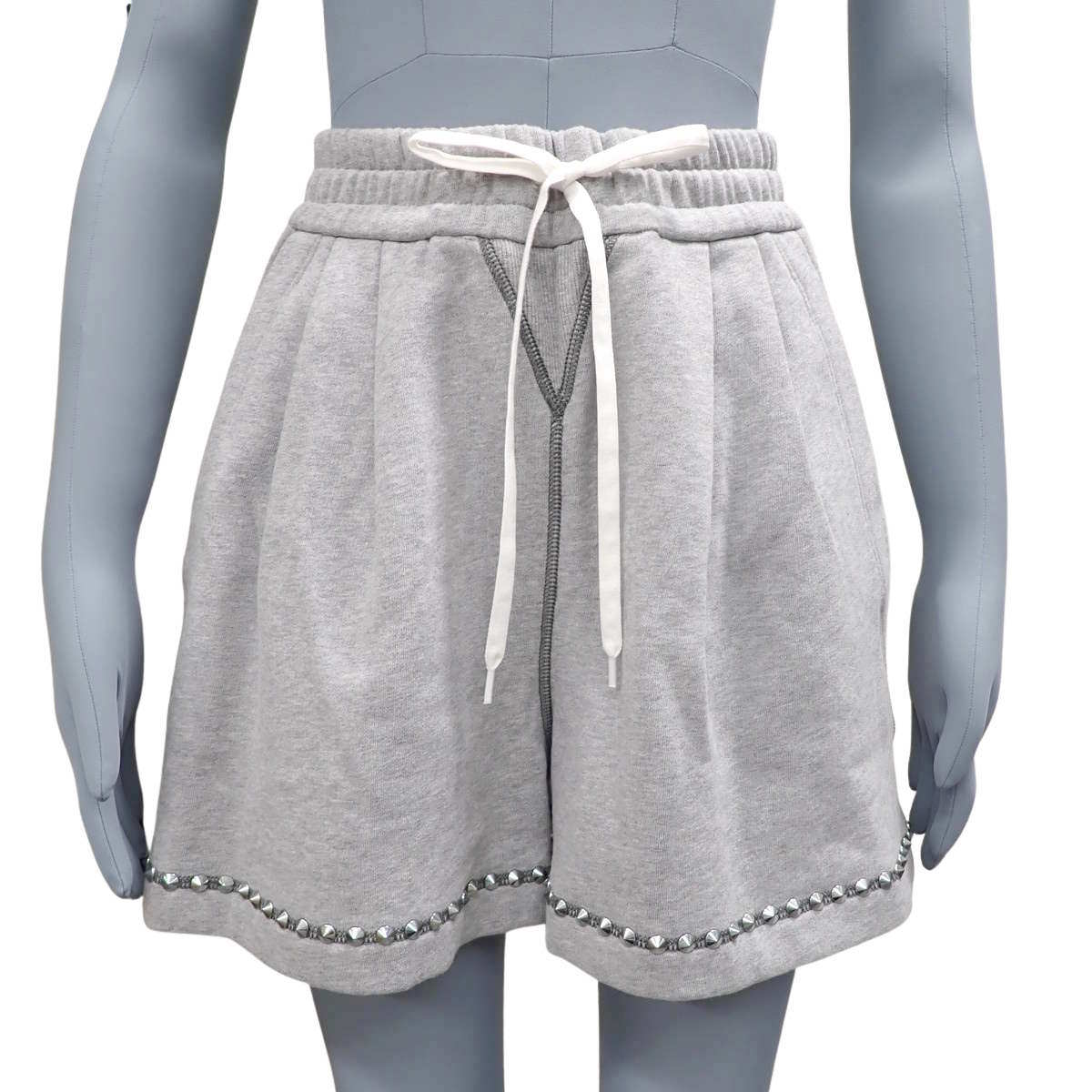 Logo铆钉运动短裤 2021款 38码