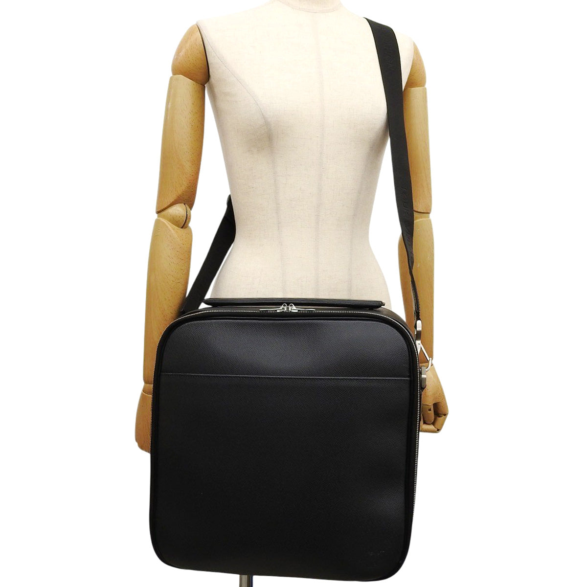 Taiga Porte Ordinatur 敖德萨阿尔托瓦斯 M30832