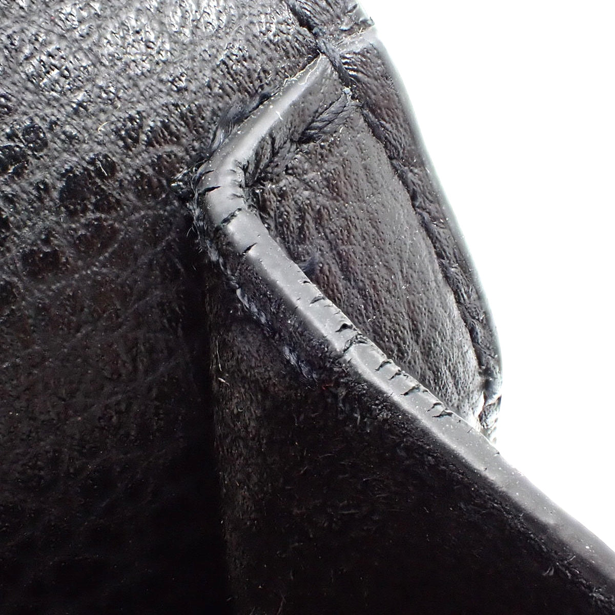 日落中号皮革黑色442906,两用包,可肩背或斜挎,饰有YSL标志。