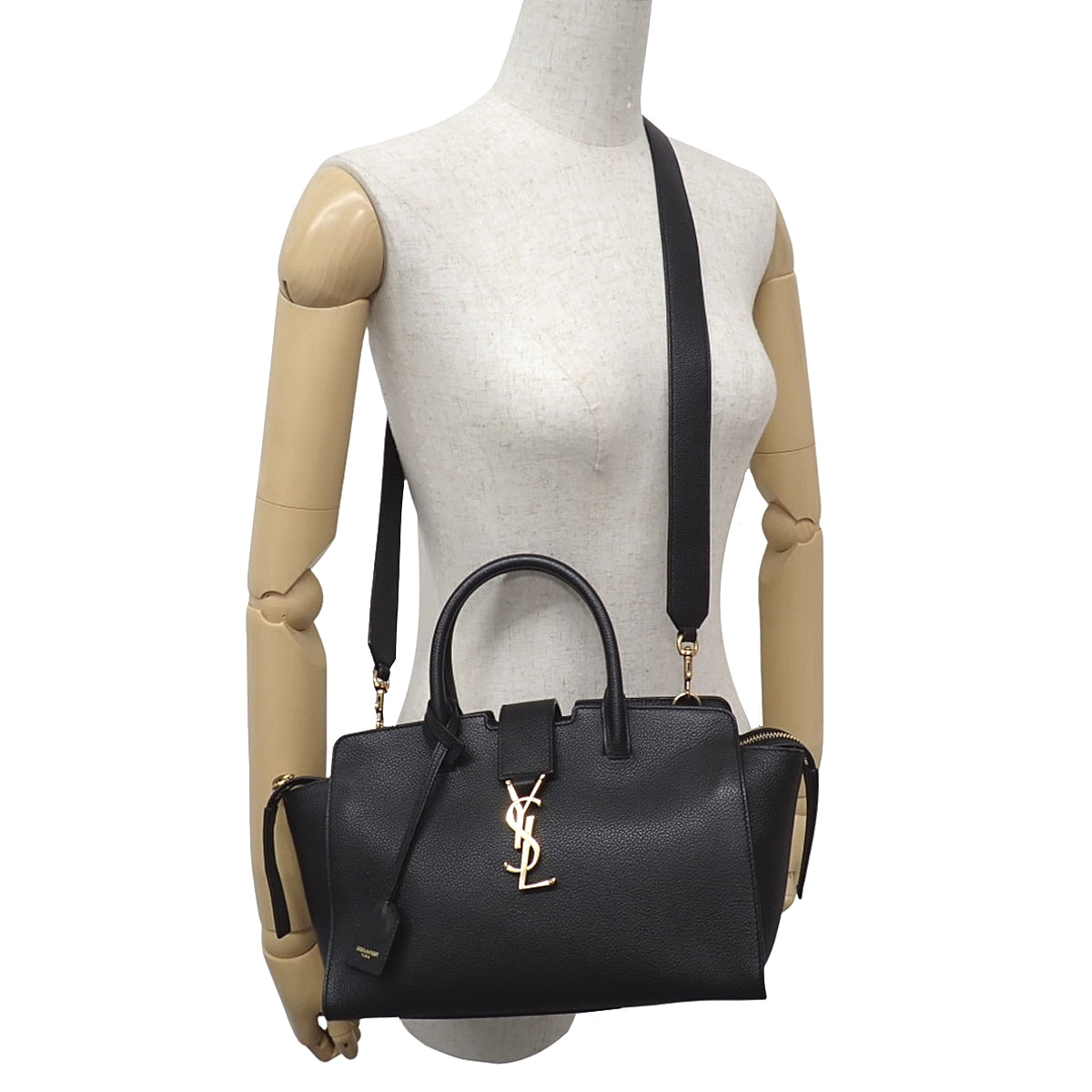 ダウンタン ベイビー レザー ブラック 635346