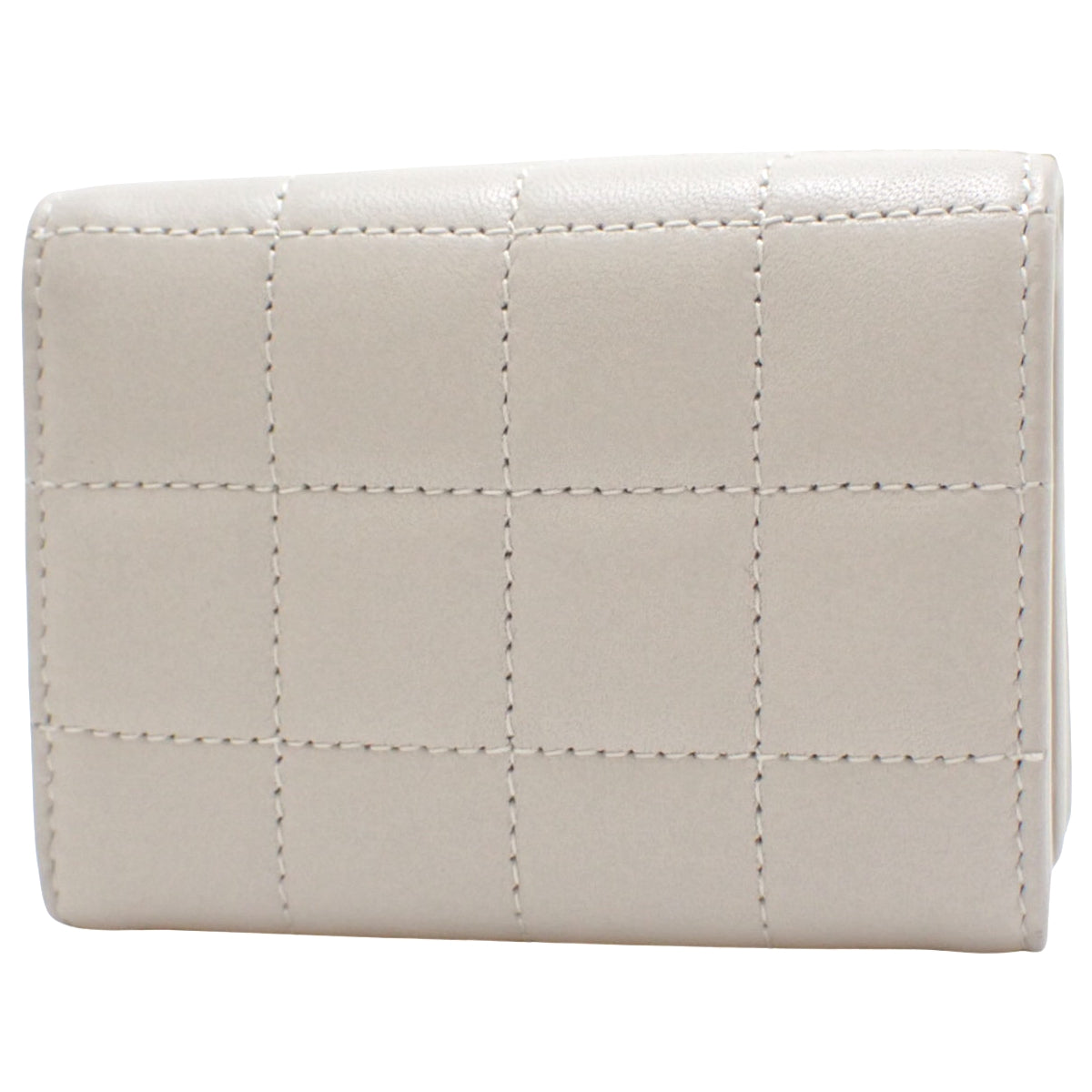 Cassandra Matelasse Tri-fold Wallet in Light Grey Leather (787557)