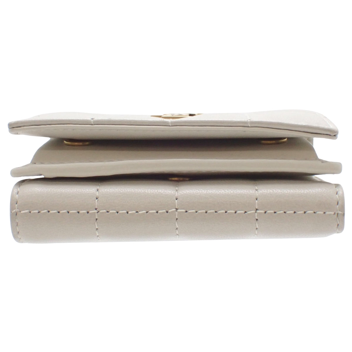 Cassandra Matelasse Tri-fold Wallet in Light Grey Leather (787557)